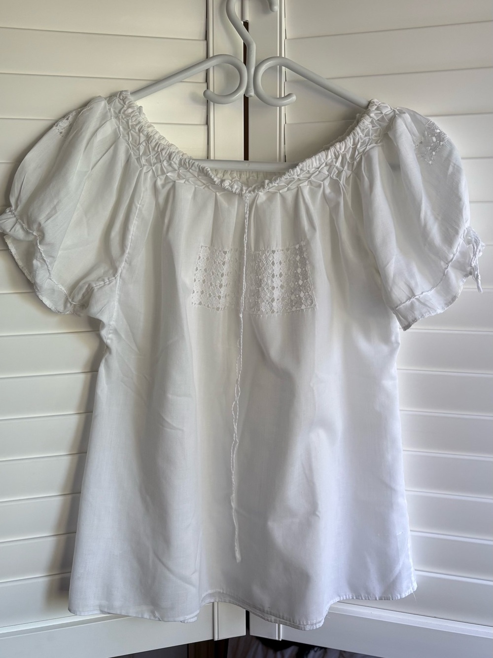 White Cottagecore top, Romantic Peasant Nightgown Inspired sz smal